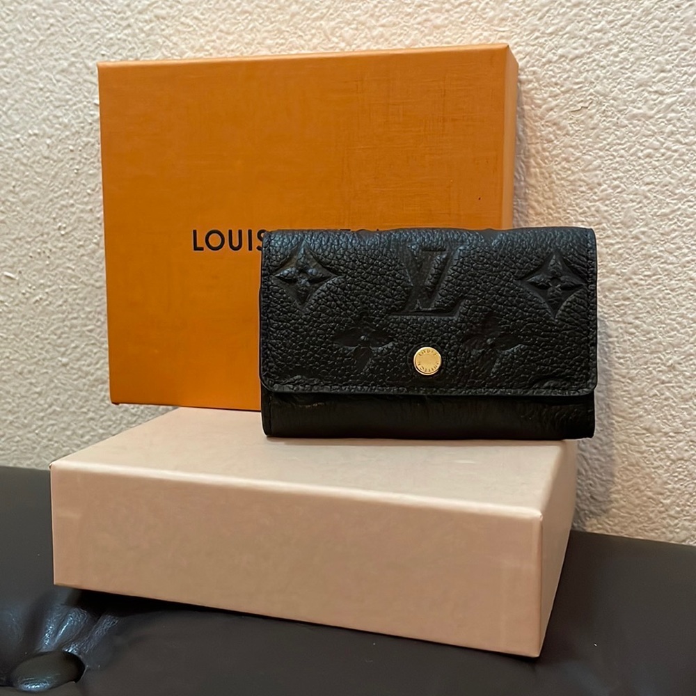 Louis Vuitton Monogram Empreinte leather: 6 Key Holder